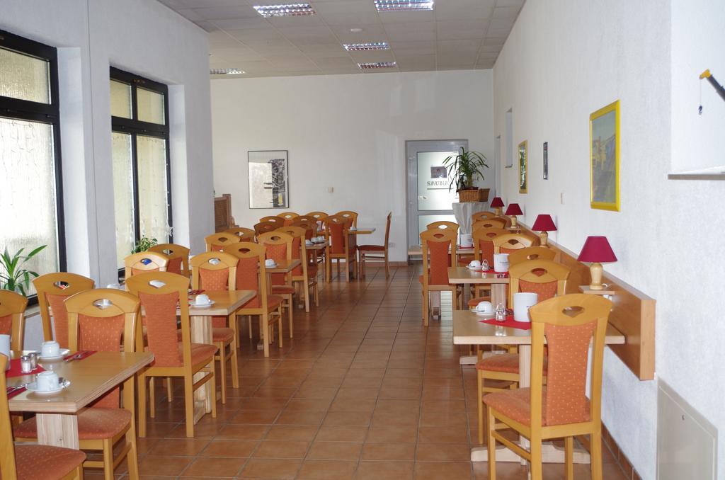 Hotel Zum Abschlepphof Leipzig Extérieur photo
